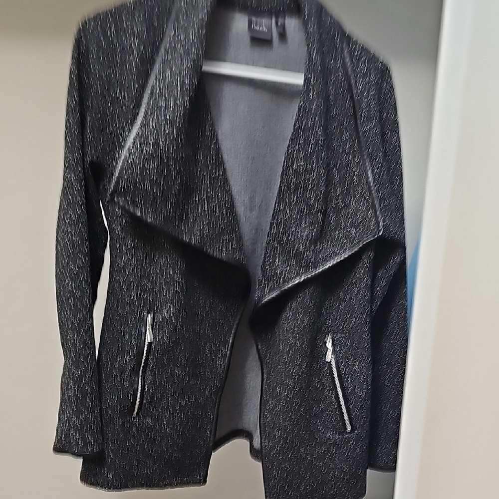 Women's New Without Tags Rafaella Black and Gray Open-Front Blazer